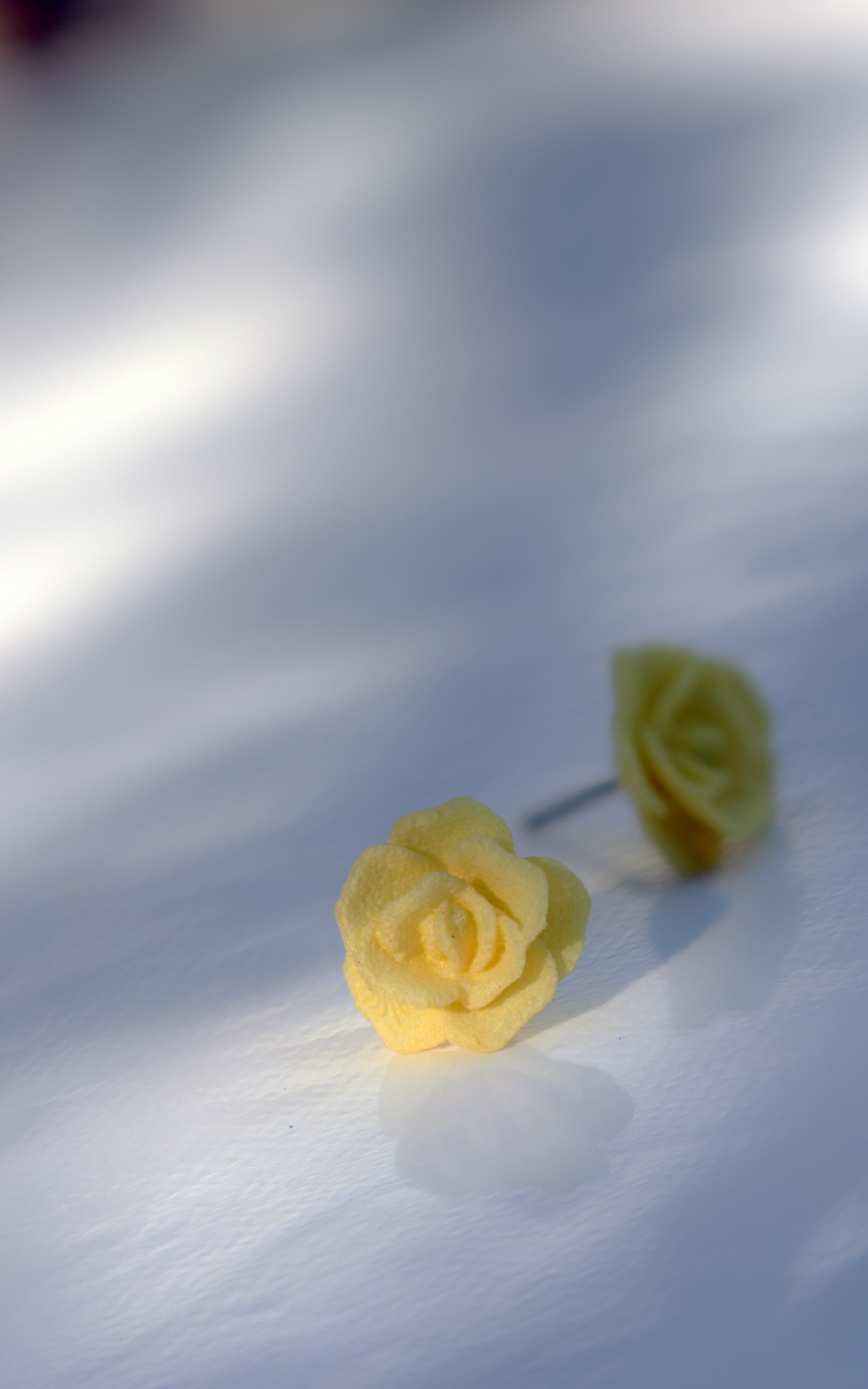 MINI-TANGO – Petites boucles d’oreilles roses 3D | Discrètes & sculpturales