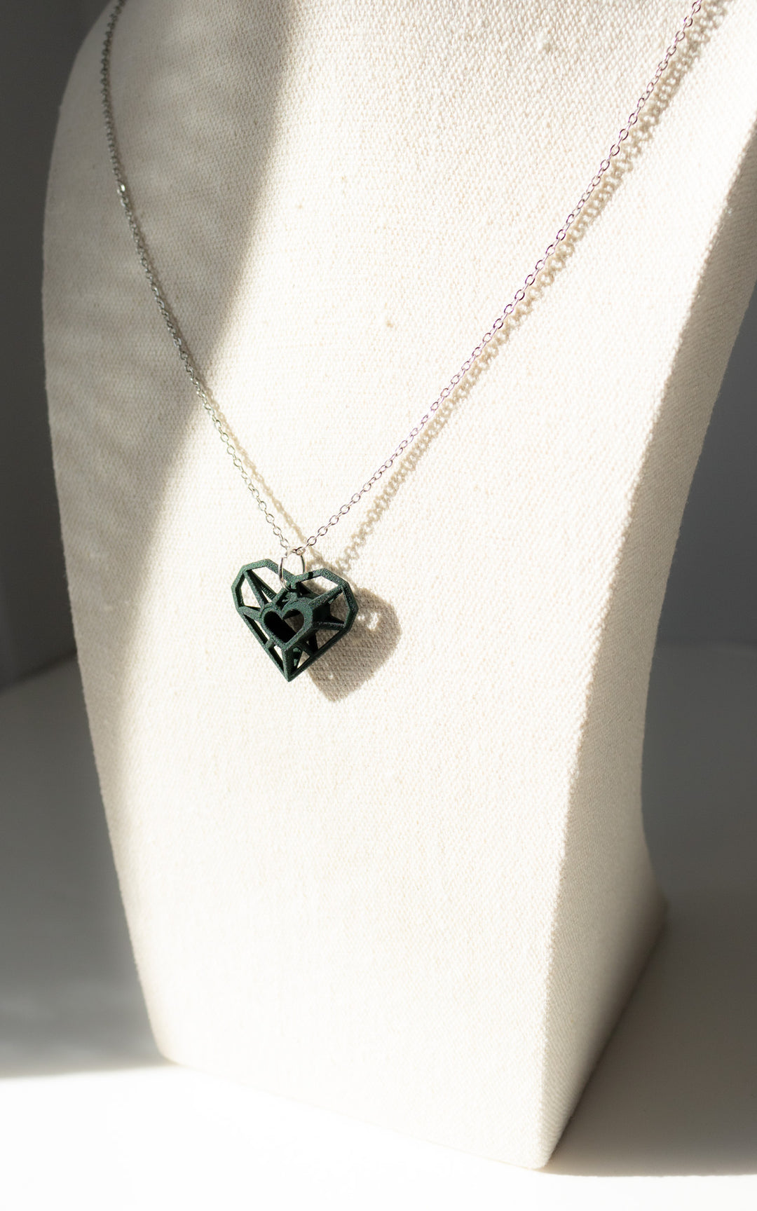 Collier coeur architecte