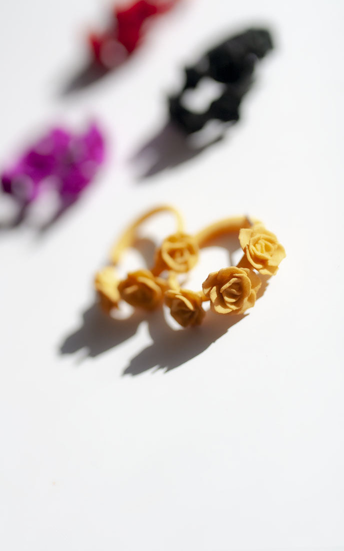 MINI-FLAMENCO – Boucles d’oreilles anneaux ornés de roses 3D