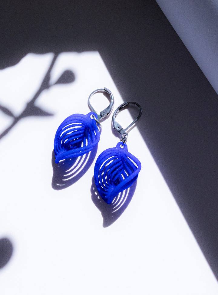 NEBULA – Boucles d’oreilles spiralées 3D ultralégères