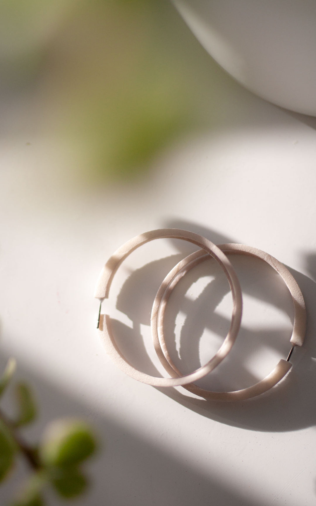 Collection bijoux Cloud Dancer – Pantone 2026