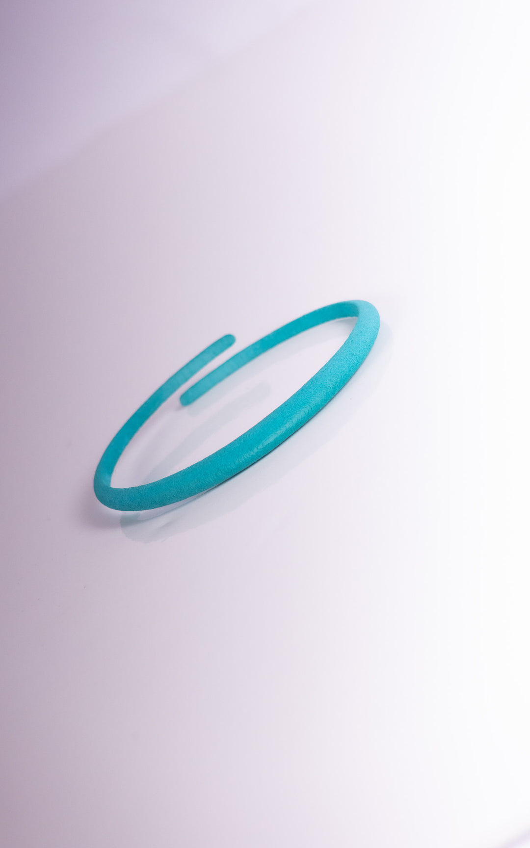 Bracelet turquoise #D de la collection Vox & Oz, look minimaliste et contemporain