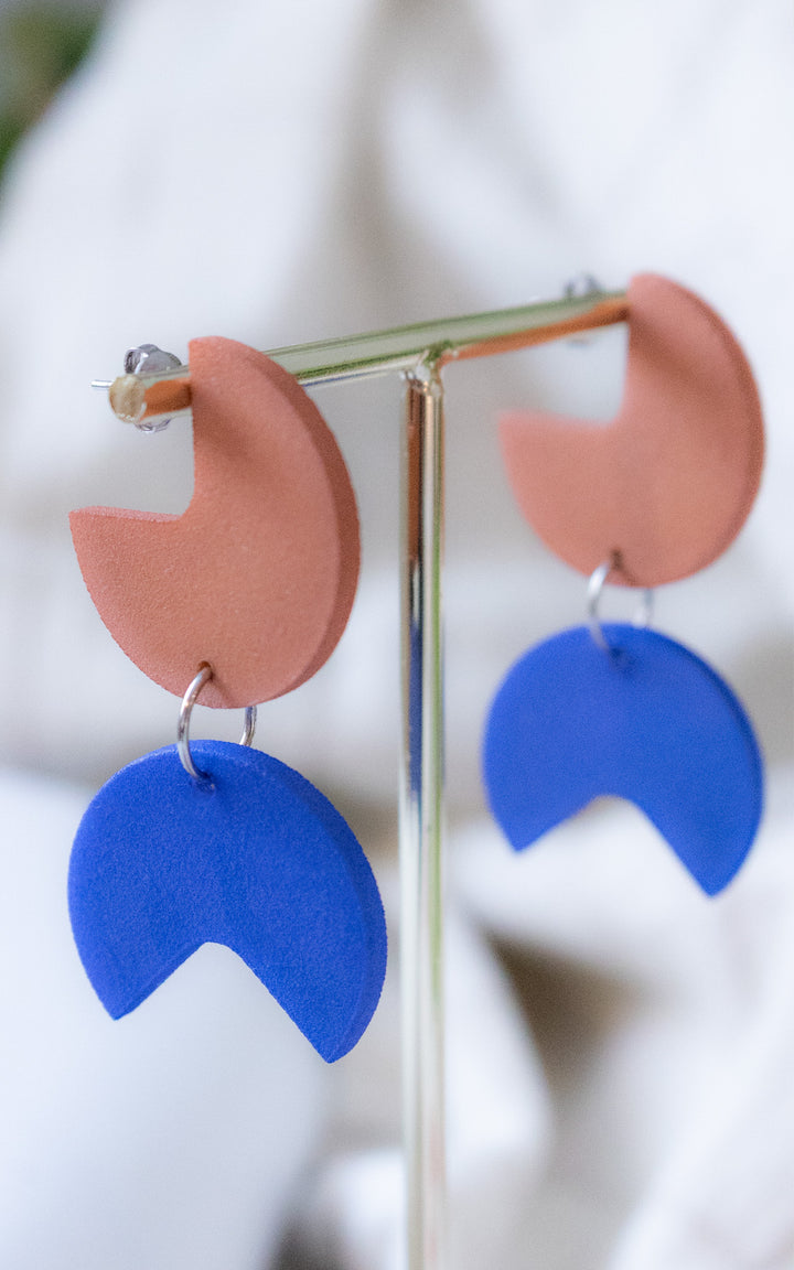 Boucles d’oreilles Cocorally – Bijou graphique ultraléger en nylon recyclé