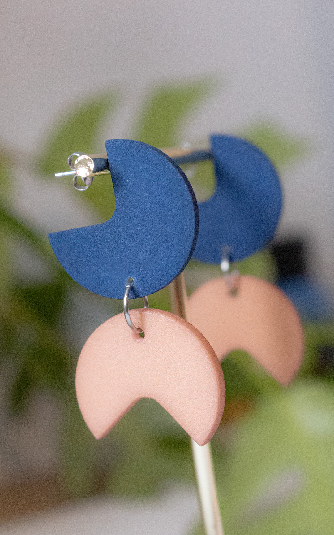 Boucles d’oreilles Cocorally – Bijou graphique ultraléger en nylon recyclé