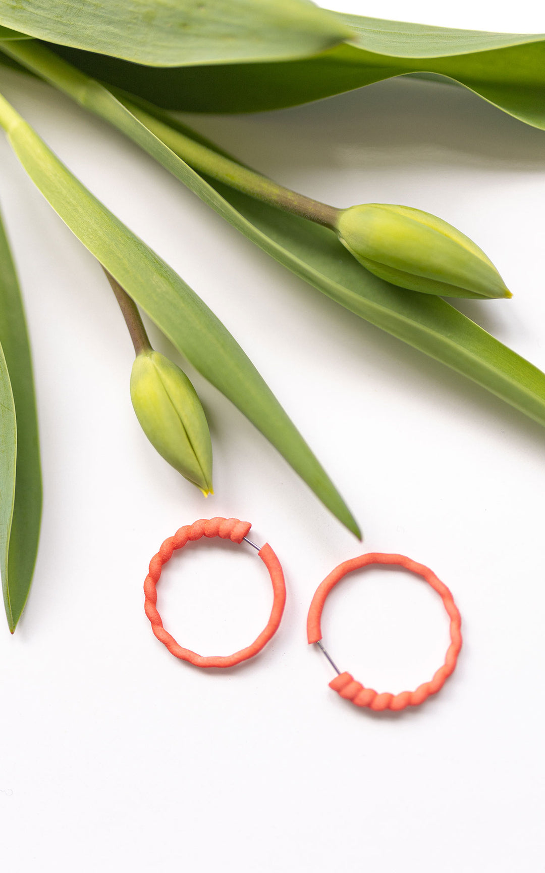 SCOQUILLAGE – Petits anneaux croissants 2,5 cm | Inspirés de la mer