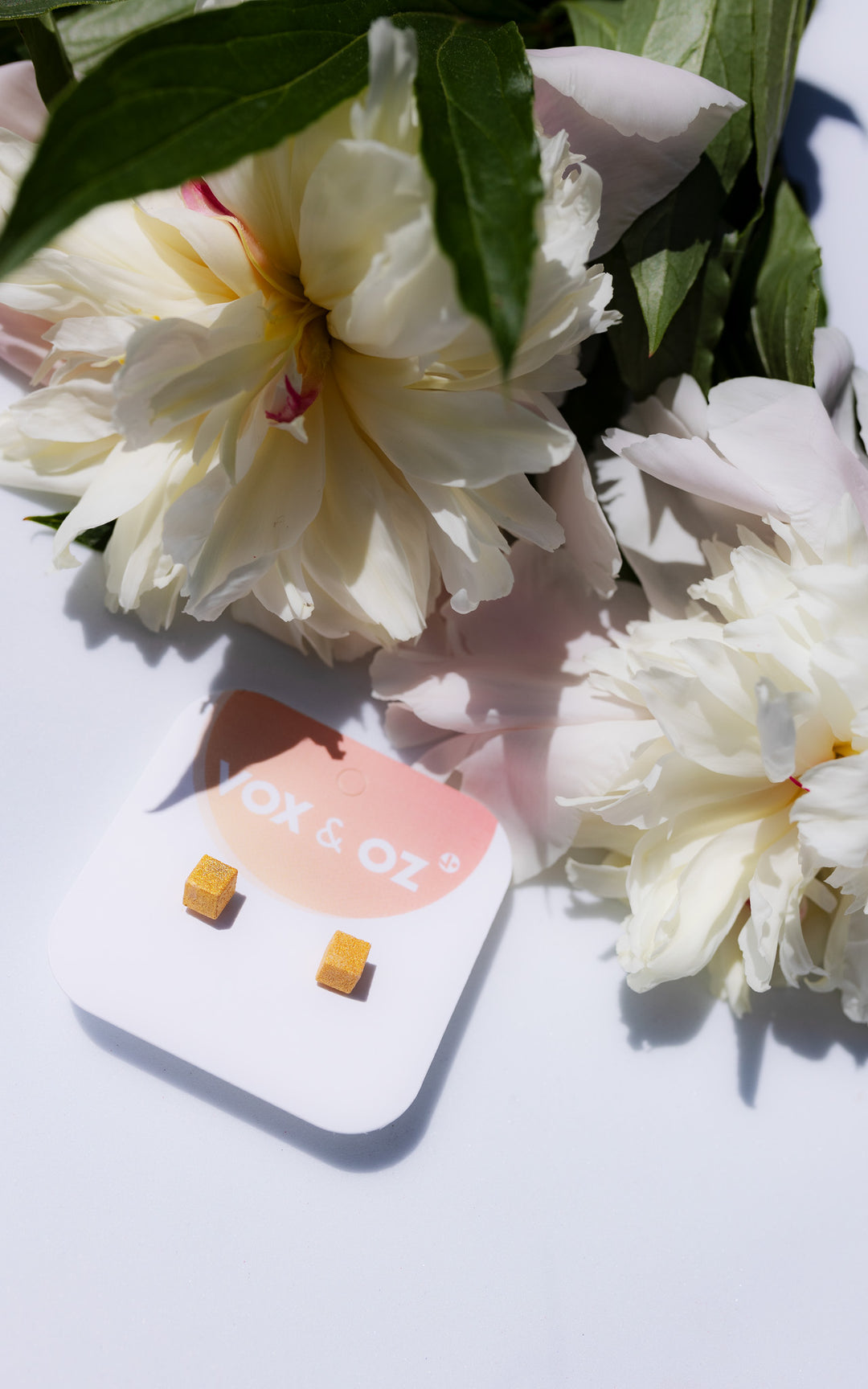 CUBIC – Puces d’oreilles cube en nylon recyclé | Minimalisme 3D