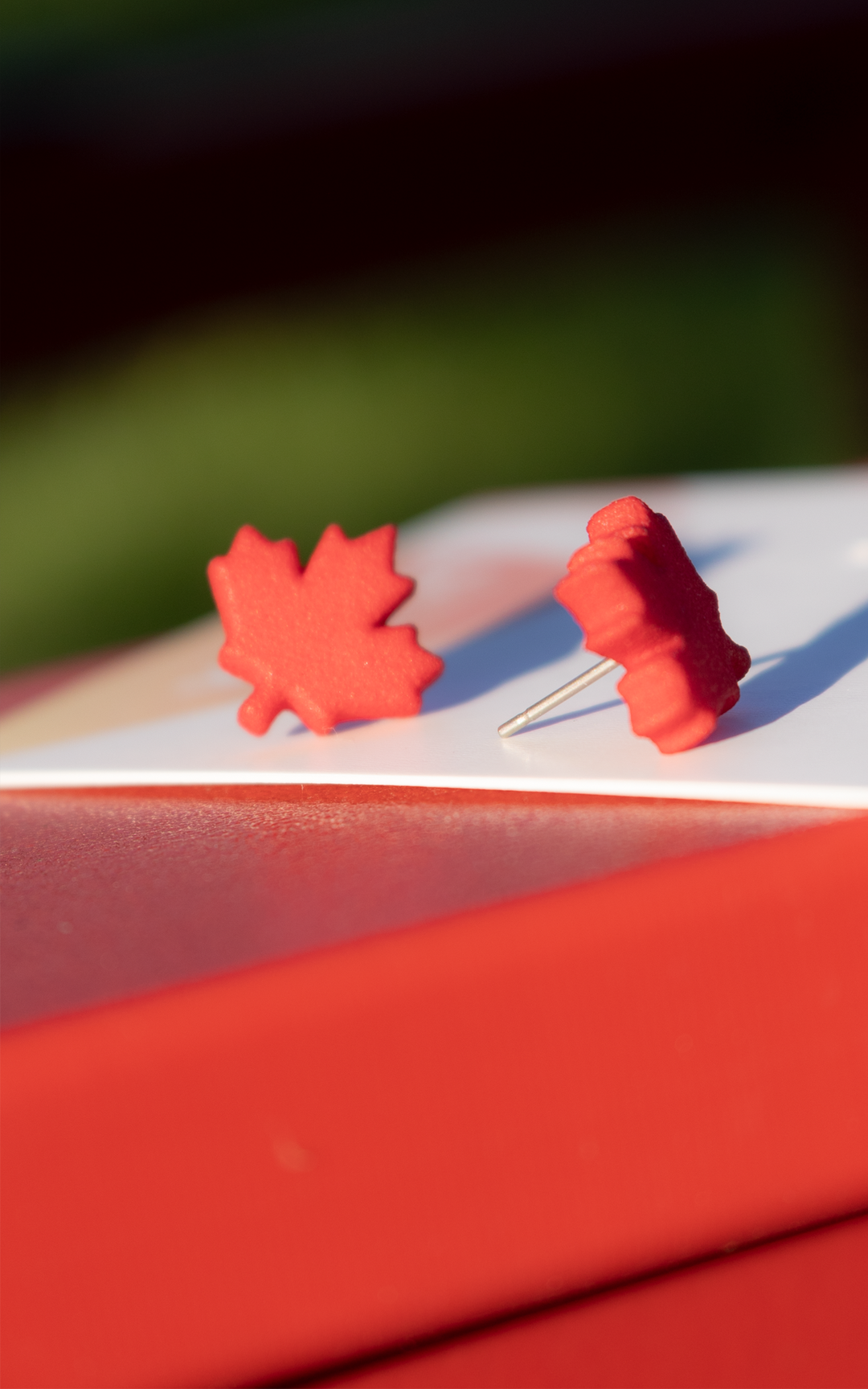 Feuille d’Érable – Puces d’oreilles symbole du Canada